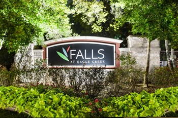 Falls at Eagle Creek apartments in Humble, TX - Photo Gallery 24