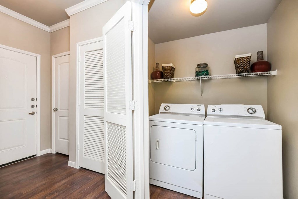 Falls at Eagle Creek apartments with in-home washer and dryer