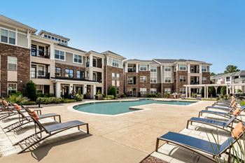 Village at Marquee Station swimming pool