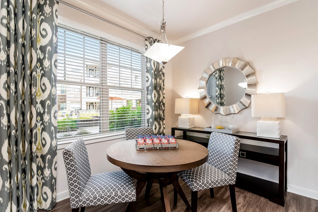 Village at Marquee Station apartments dining area