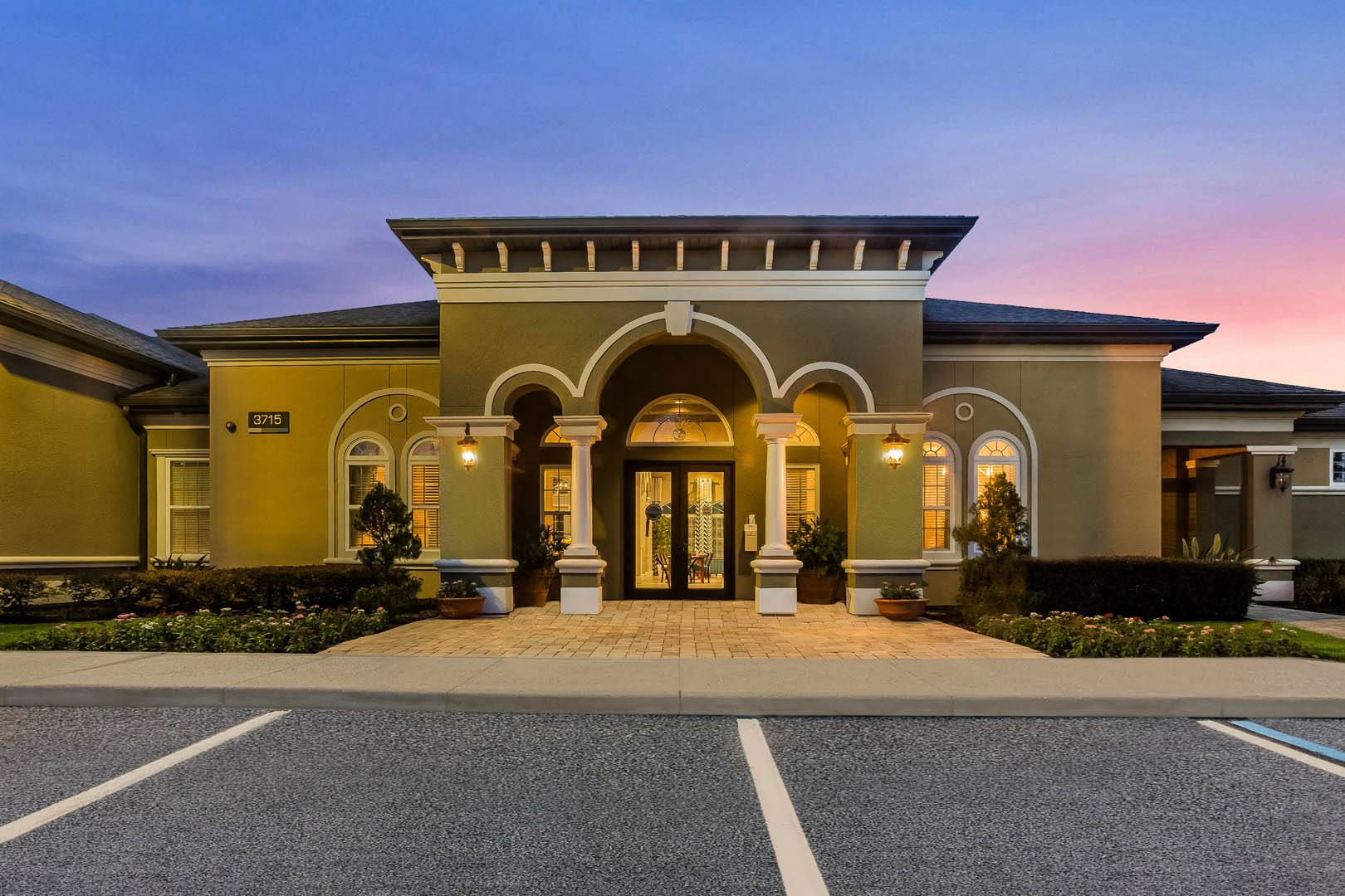 The Reserves At Alafaya Apartments, 3715 S Alafaya Heights Rd, Orlando