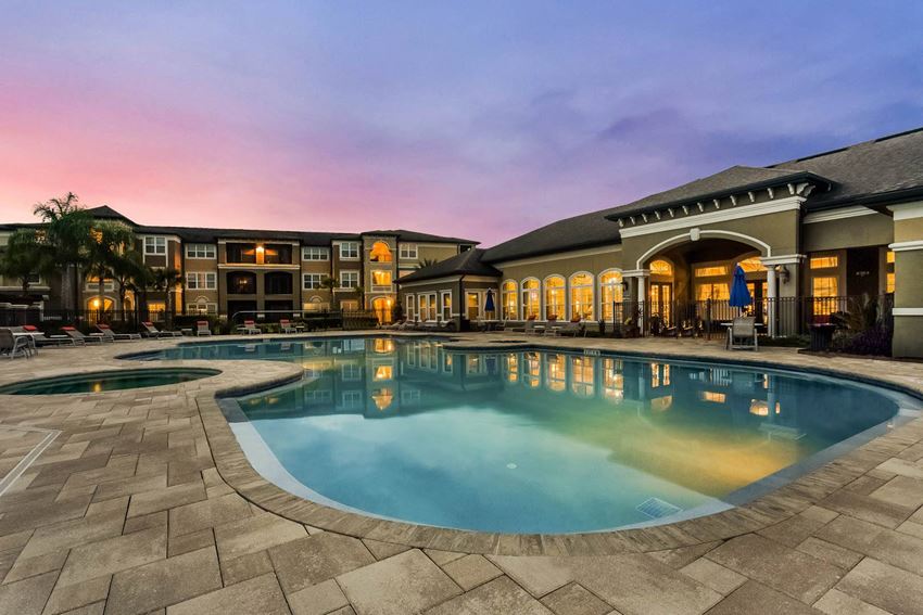 The Reserves At Alafaya Apartments, 3715 S Alafaya Heights Rd, Orlando