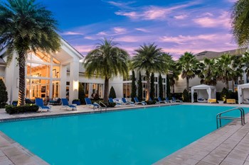 Sancerre at Sand Lake apartments swimming pool - Photo Gallery 4
