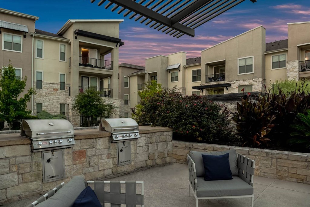 The Allure apartments grilling area
