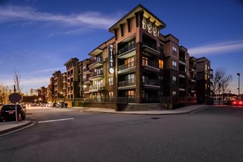 Views at Coolray Field apartments in Metro Atlanta - Photo Gallery 25