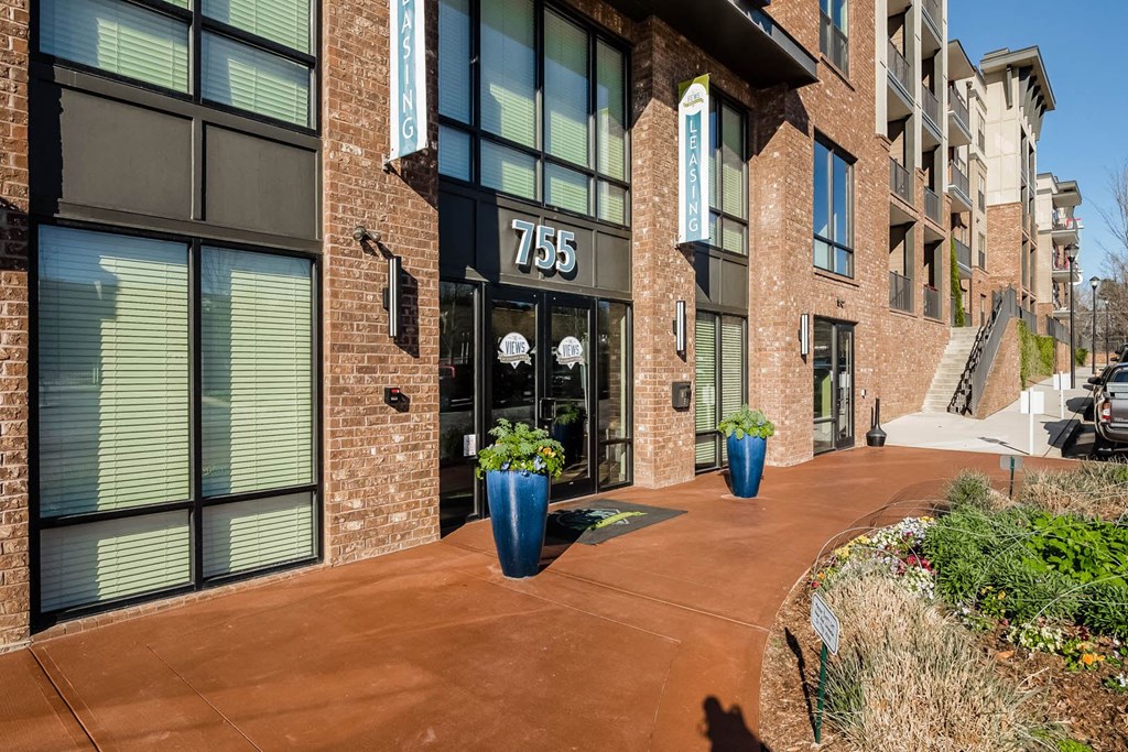 Views at Coolray Field luxury one and two bedroom apartments in Lawrenceville, GA