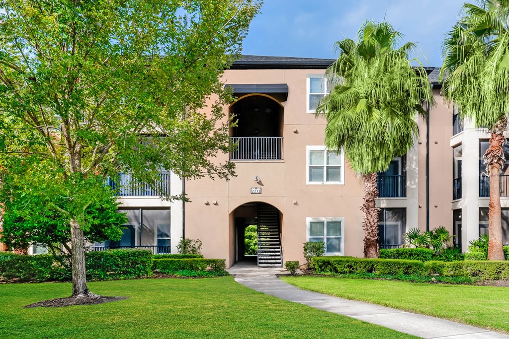 Verano one, two and three bedroom apartments in Kissimmee, FL