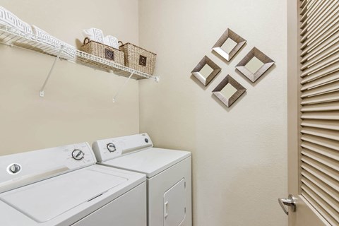 Verano apartments laundry room