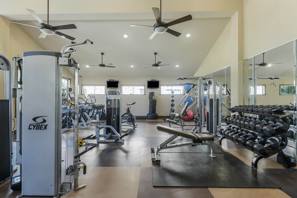Yorktown Crossing apartments fitness center
