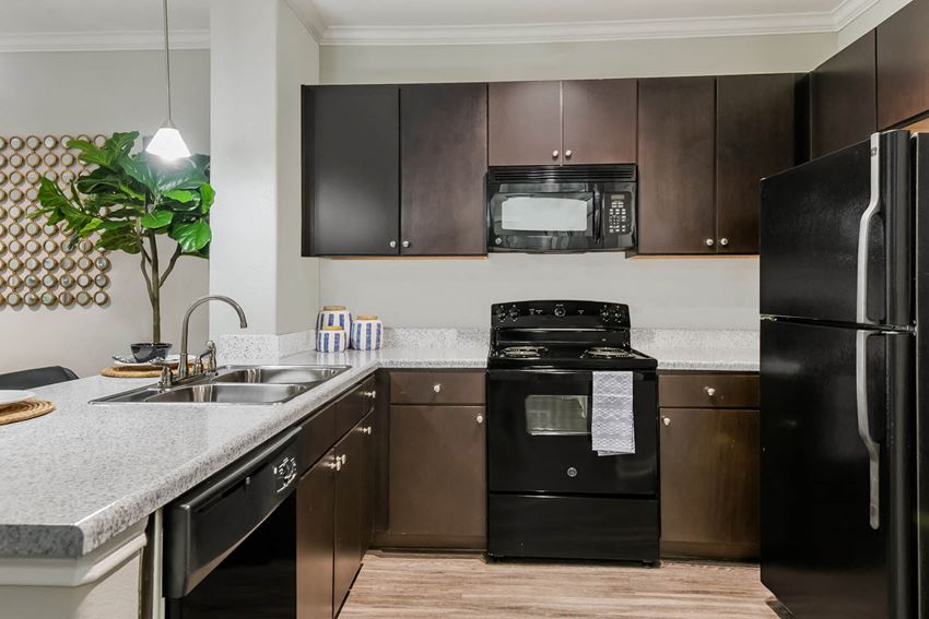 Yorktown Crossing Apartments, 15903 Yorktown Crossing Pkwy., Houston