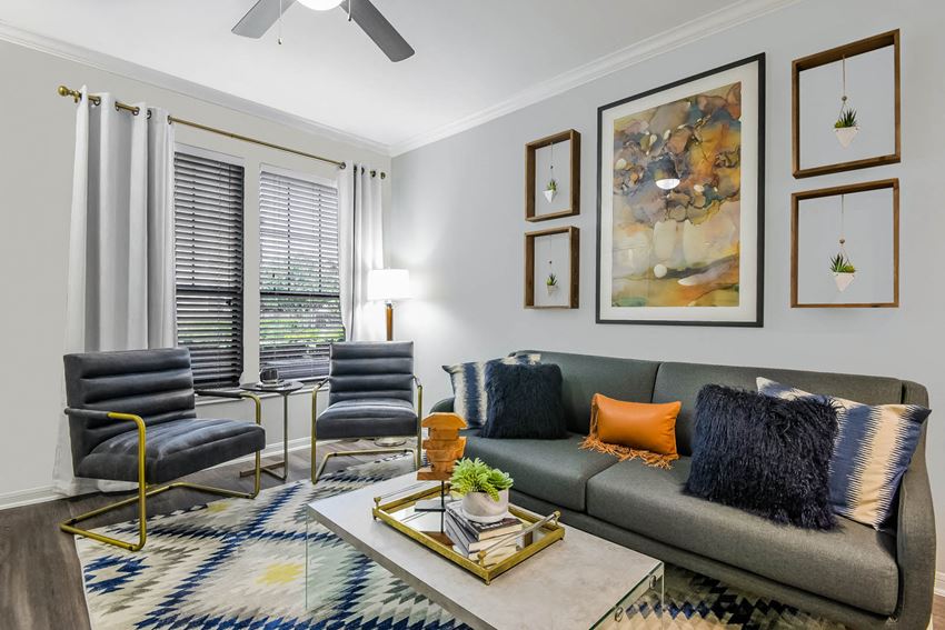 Yorktown Crossing Apartments, 15903 Yorktown Crossing Pkwy., Houston