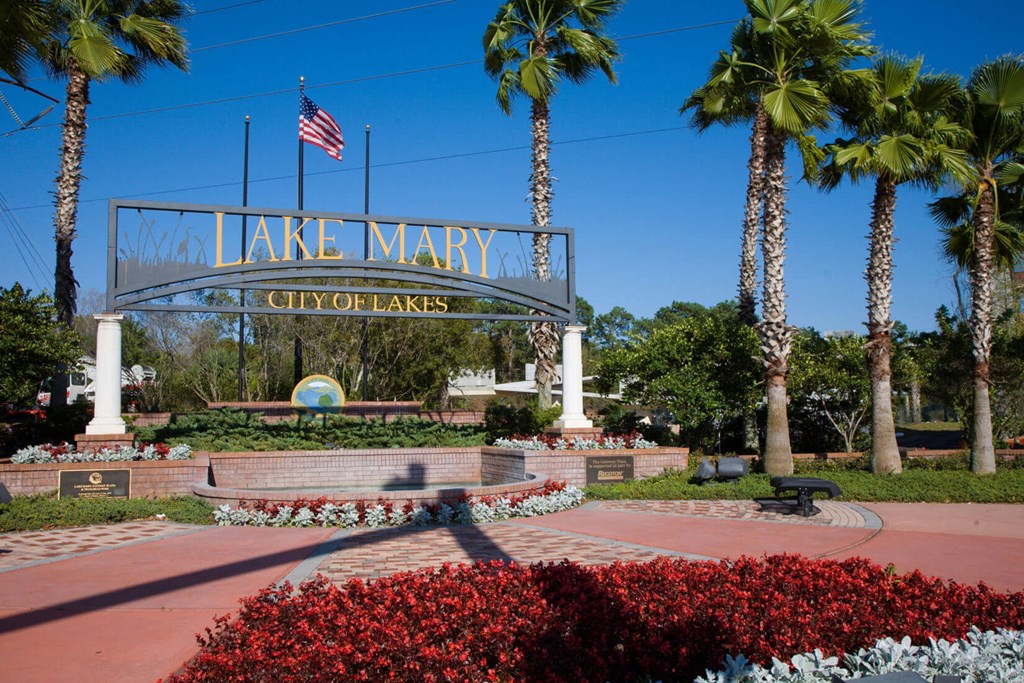 neighborhood of Lake Mary near Reveal Heathrow apartments