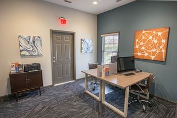 Business center at Heathermoor and Bedford Commons