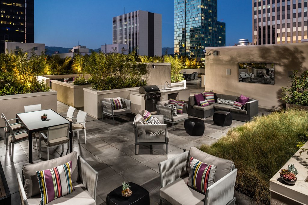 Rooftop Lounge at Berkshire K2LA, Los Angeles, 90005