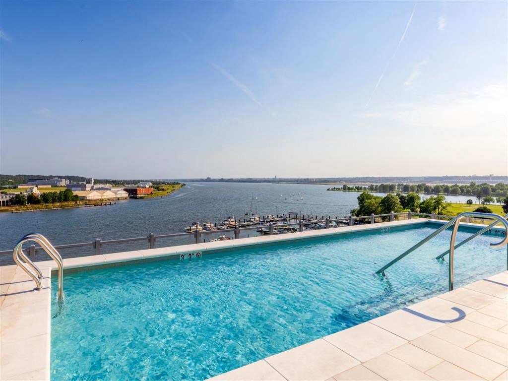 RiverPoint apartments swimming pool with breathtaking water views