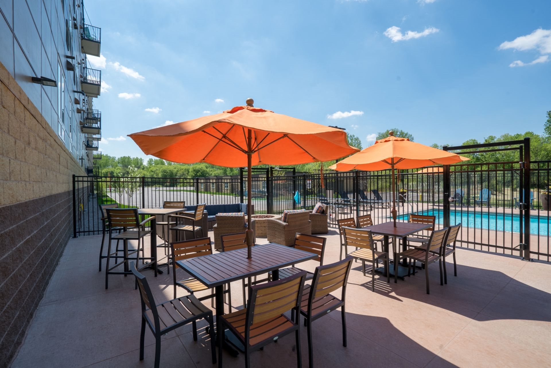 Amenities Berkshire Central Apartments with a Pool and Sundeck, 9436 Ulysses Street NE Blaine, MN. 55434