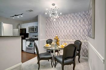 Defined Dining Space at Ellington Metro West, Westborough, Massachusetts