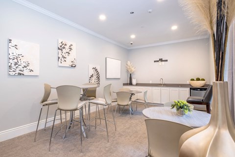 Ellington Metro West social gathering space