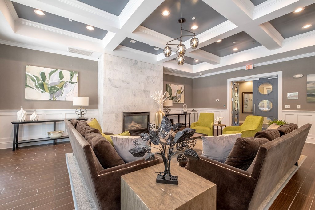 Ellington Metro West social lounge