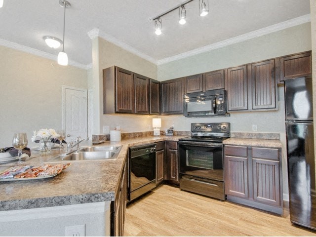 Modern Kitchen at Park at Briggs Ranch, San Antonio, TX