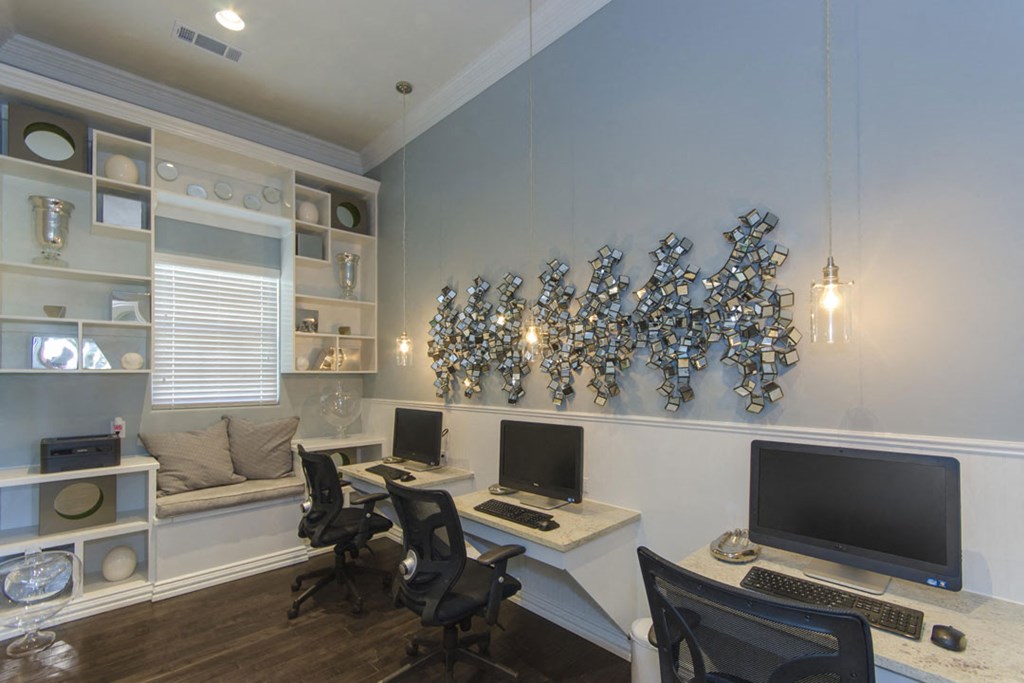 Resident Business Center With Computer And Printer at Park at Briggs Ranch, San Antonio, TX