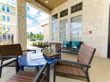 Outdoor sitting at Retreat at Magnolia, Texas, 77354 - Photo Gallery 36