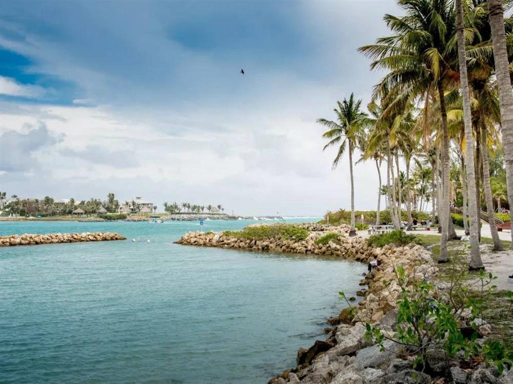 Jupiter Beach and Palms at The Sophia at Abacoa, Jupiter