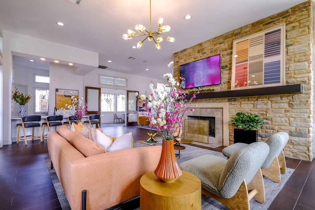 social lounge at The Falls at Copper Lake apartments