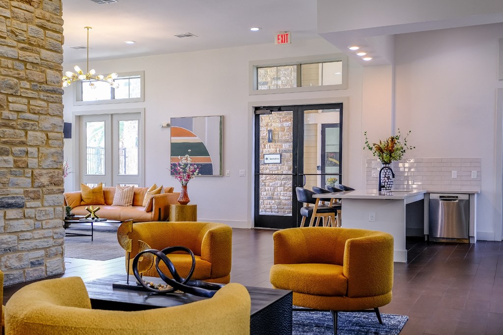 social lounge at The Falls at Copper Lake apartments