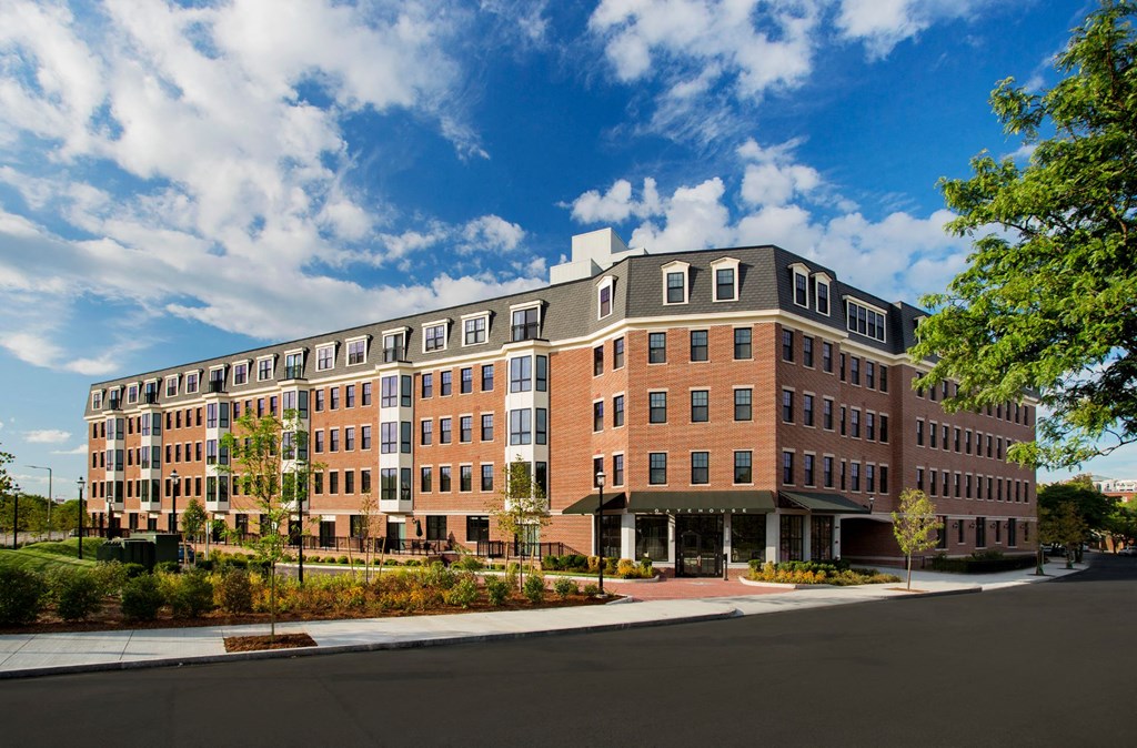 Exterior 5-Story Building with Beautiful Controlled Access Entrance and Garage Parking Entrance at Gatehouse 75, Massachusetts, 02129