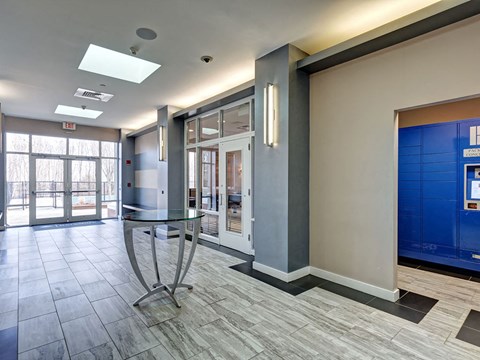 Luxury Apartments Quincy MA with Package Concierge Service -HighPoint Apartments