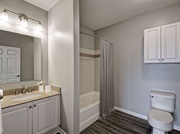 Newly Renovated 1 and 2 Bedroom Apartments with Spa Baths, 12 Highpoint Circle Quincy, MA 02169, HighPoint Apartments