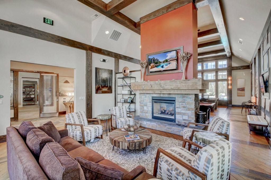 Common Area at Berkshire Aspen Grove Apartments, Littleton, Colorado