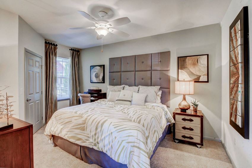 Bedroom Bedroom at Berkshire Aspen Grove Apartments, Colorado - Photo Gallery