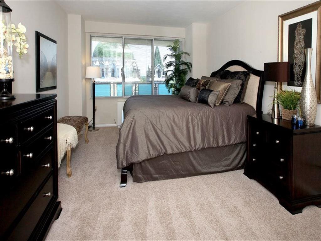 Interiors- Beautiful Bright Bedroom With Wide Windowsat Towne House, St. Louis, MO