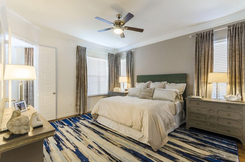 Large Comfortable Bedrooms at Berkshire Lakeway, Lakeway