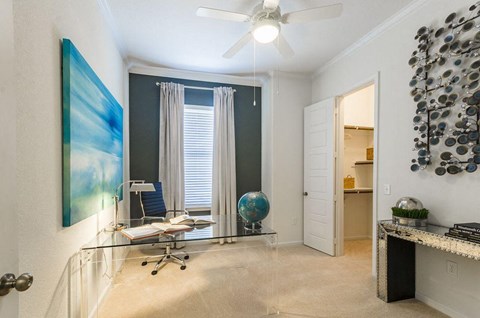 Wifi Lounge And Open Work Spaces at Berkshire Lakeway, Lakeway, Texas