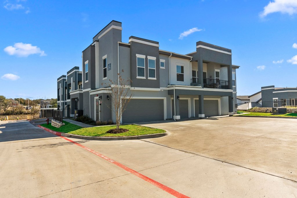 Exterior building2 at Reveal 54, Georgetown, TX