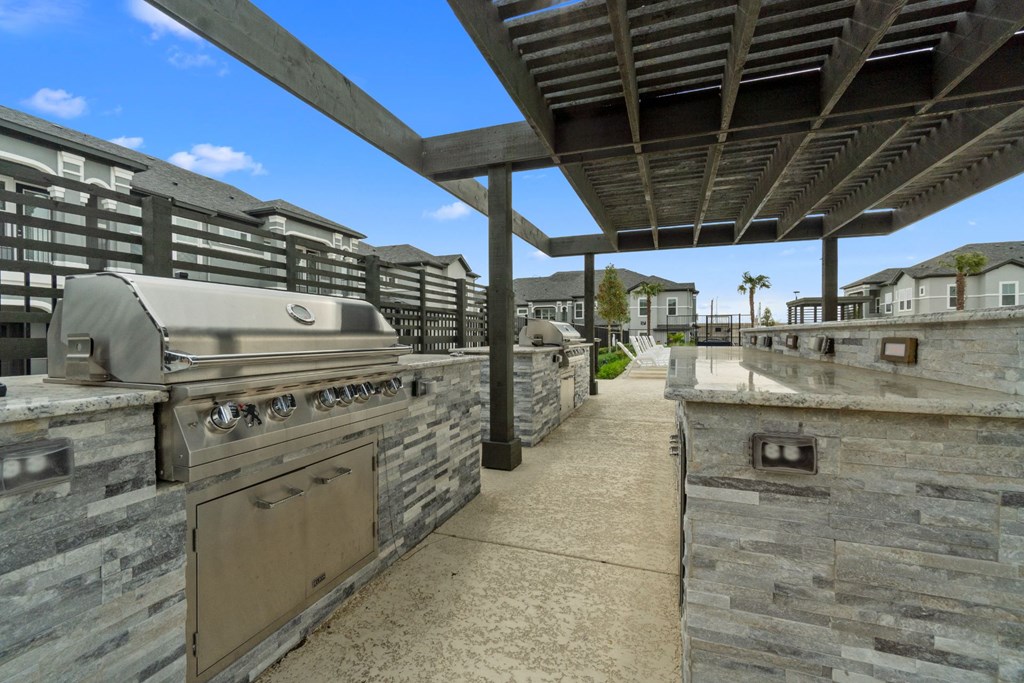 Grill at Reveal on the Lake, Rowlett, TX, 75088