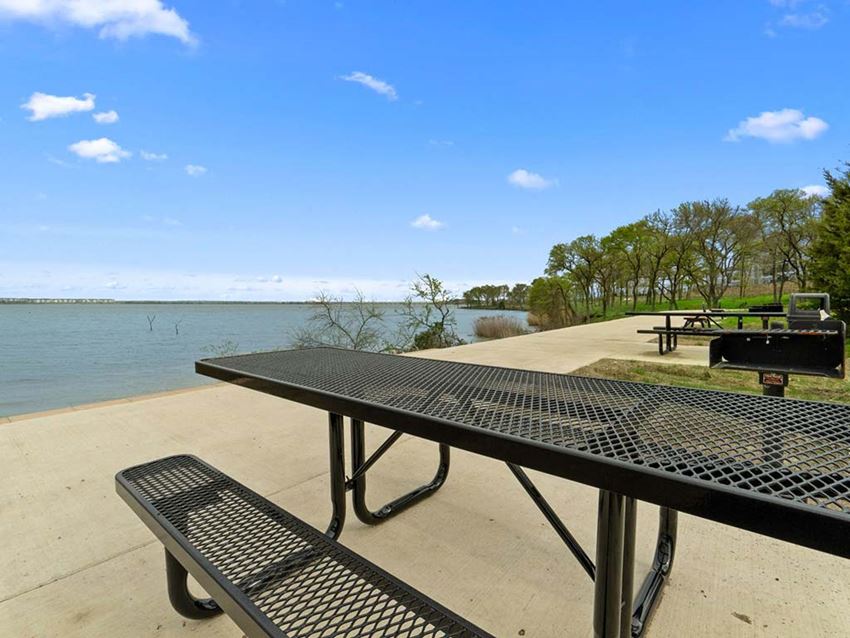 Reveal On The Lake Apartments, 1600 President Bush Hwy, Rowlett