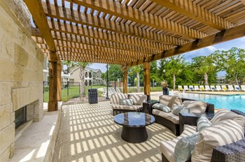 Outdoor sitting at Villages of Magnolia, Magnolia, 77354 - Photo Gallery 9