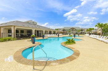 Swimming Pool 1 at Villages of Magnolia, Texas, 77354 - Photo Gallery 3