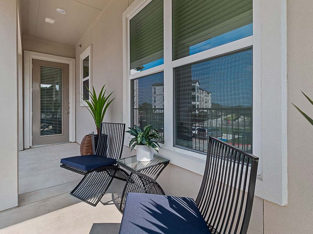 Sitting area at Reveal at Onion Creek, Texas