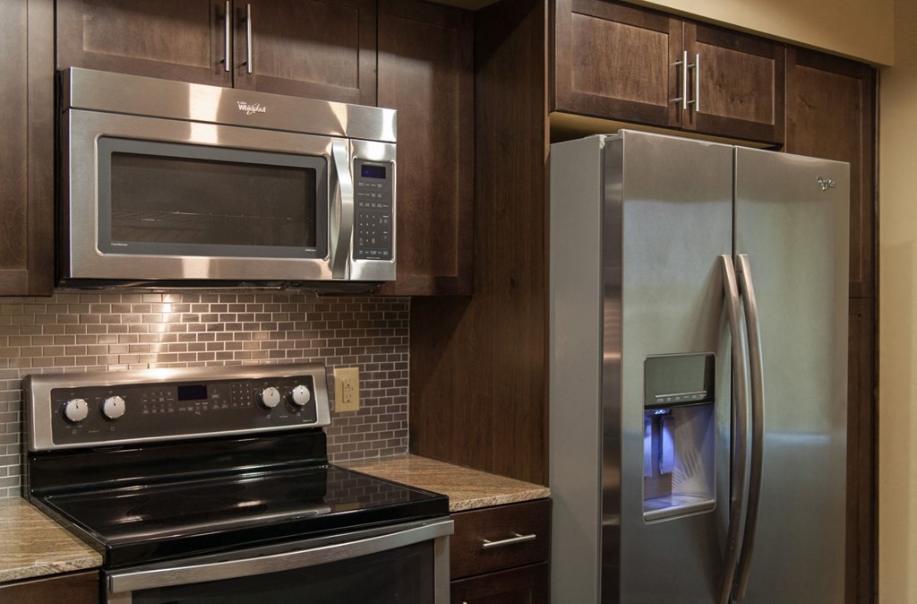Refrigerator And Kitchen Appliances at Berkshire Riverview, Austin, 78741