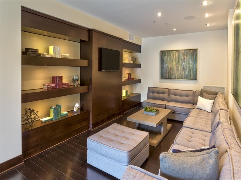 Social Lounge at Berkshire Main Street, Durham