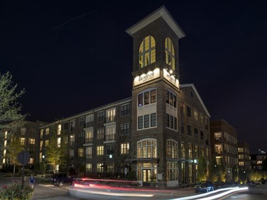 Elegant Exterior View at Berkshire Ninth Street, North Carolina