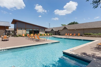 Swimming Pool with Lounge Seating at The Pradera, Richardson, Texas - Photo Gallery 25