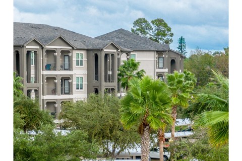 exterior view of Park at Magnolia apartments in Magnolia, TX 77354