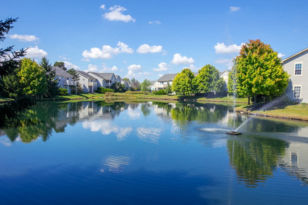 Lake View at Perimeter Lakes Apartments, Ohio