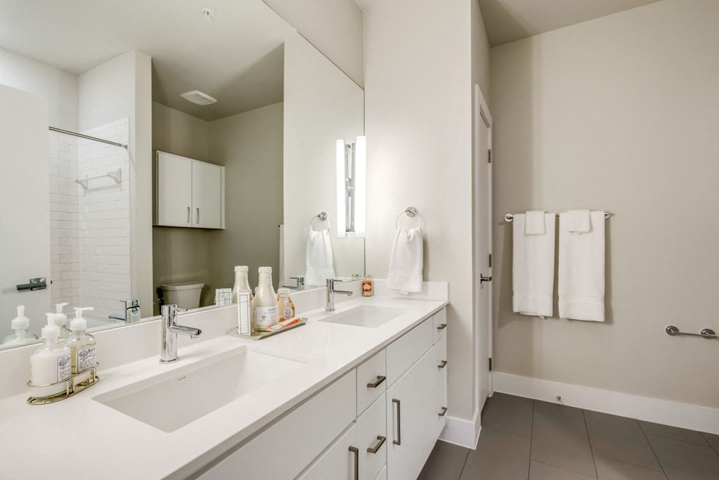 Luxurious Bathroom at Berkshire Santal, Austin, TX